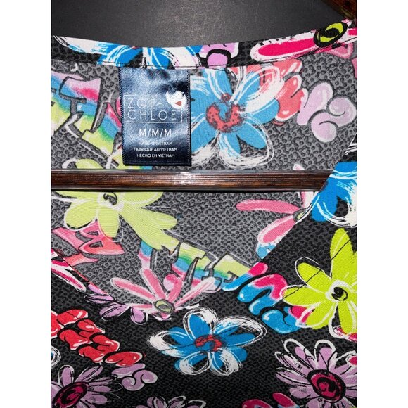 Zoe + Chloe Womens Floral & Woof Print Scrub Top M - Picture 2 of 6